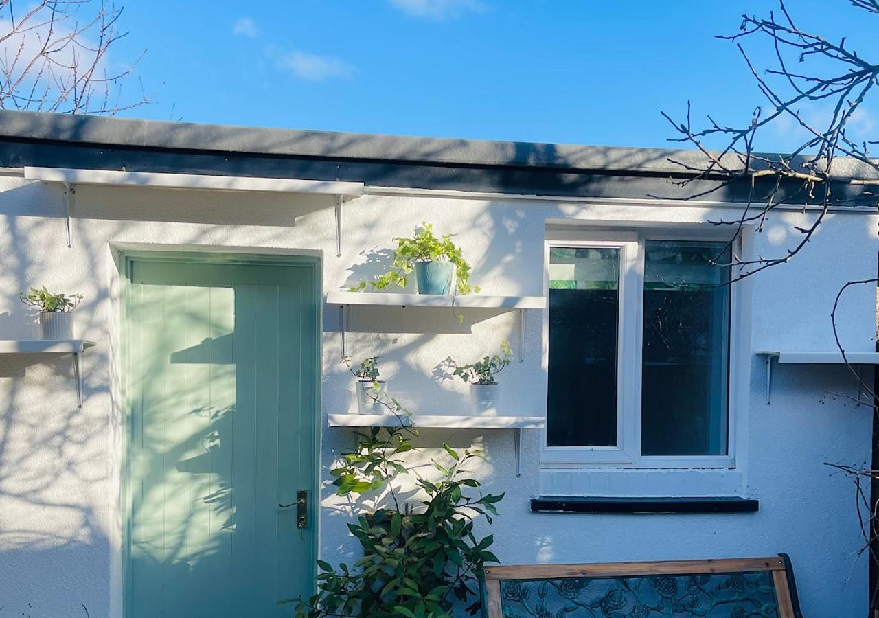 Zen Garden Hideaway. Close To Harry Potter&Trains. Watford  Exterior foto